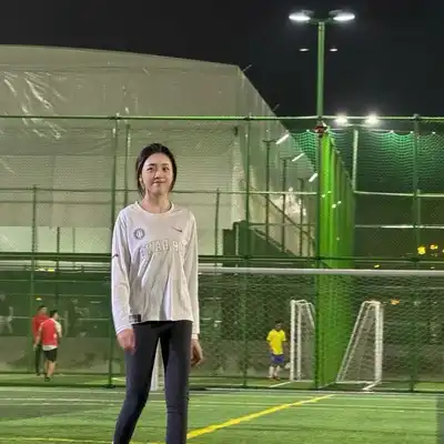 杜辉美